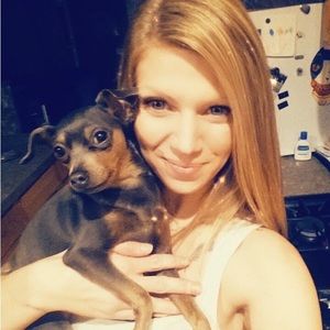 Meet your Posher, Ashley